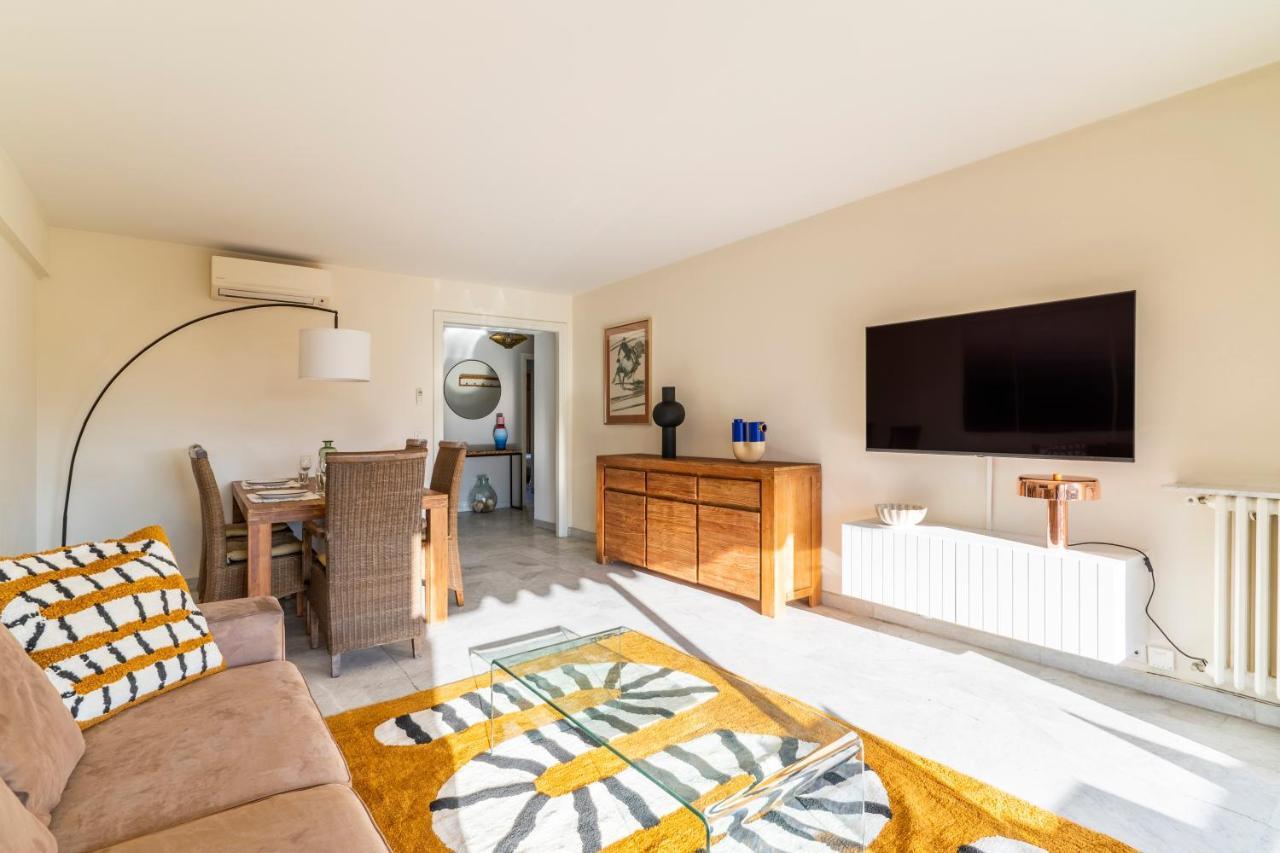 Le Mistral - Appt Avec Deux Balcons A Cannes Luaran gambar