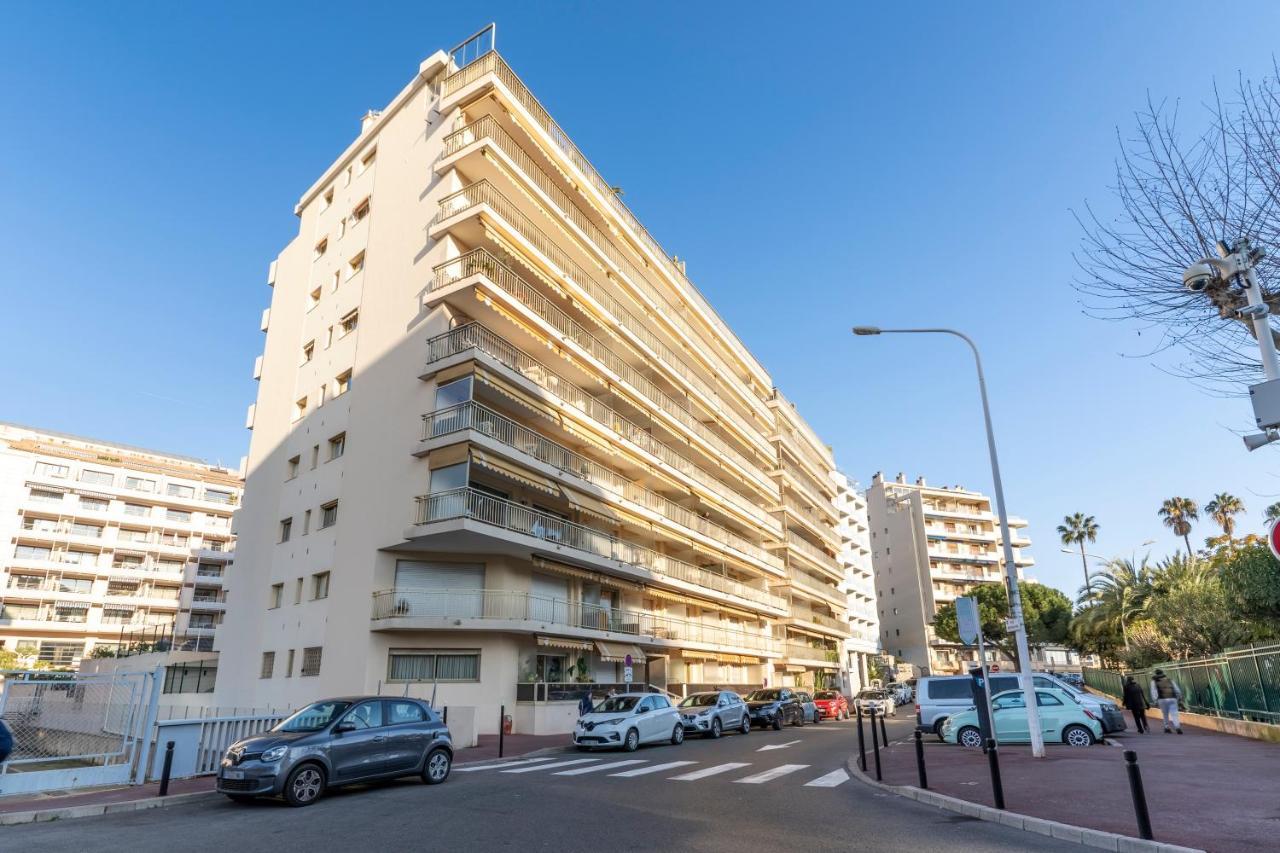 Le Mistral - Appt Avec Deux Balcons A Cannes Luaran gambar